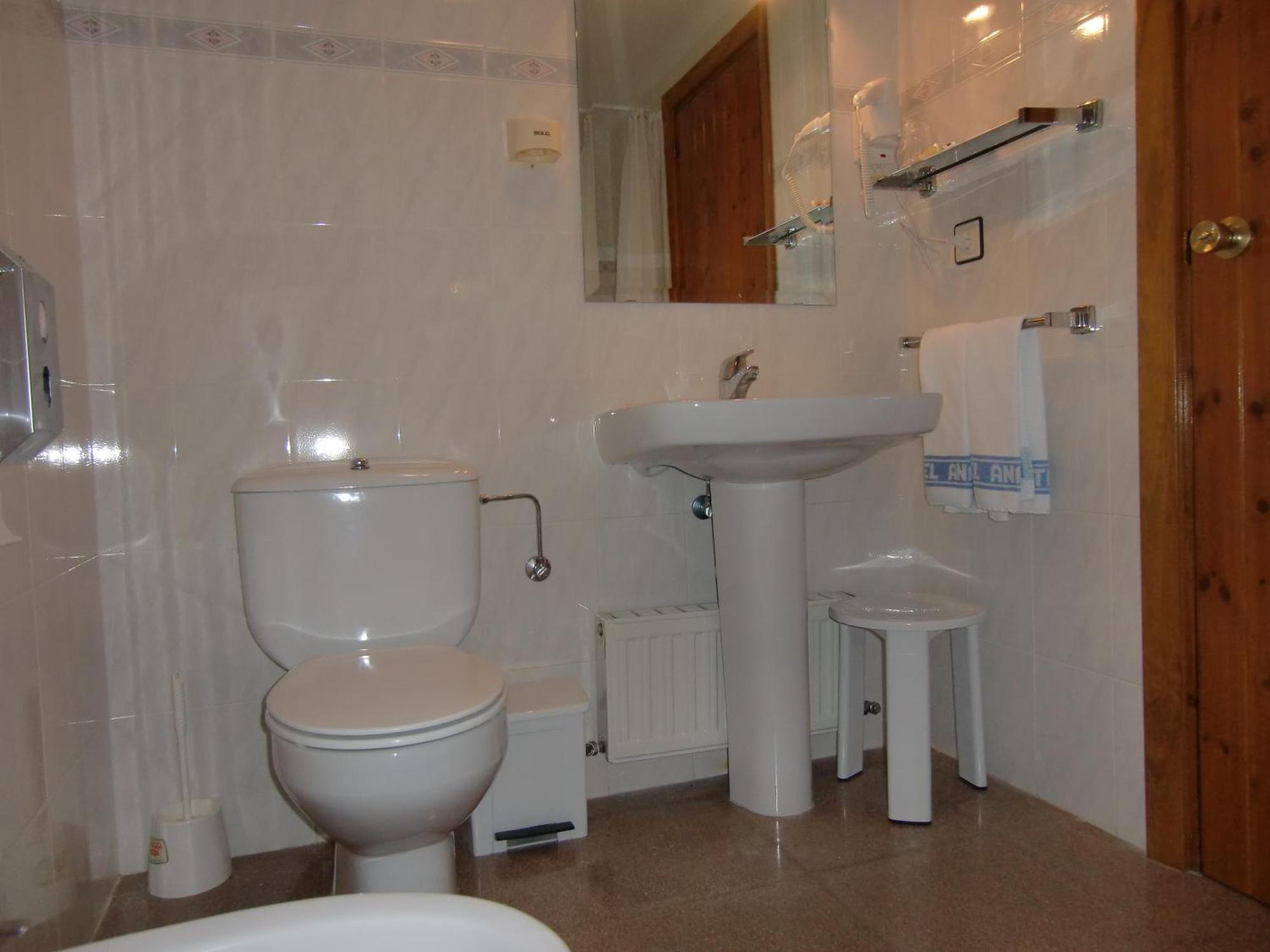 Hotel Anaya Puente La Reina de Jaca 외부 사진