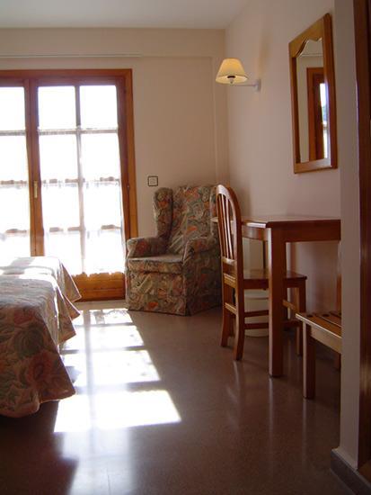 Hotel Anaya Puente La Reina de Jaca 객실 사진